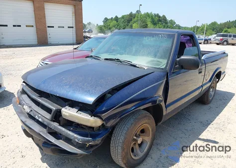 2000 Chevrolet S-10 Ls from USA, damaged, VIN 1GCCS1445YK177153